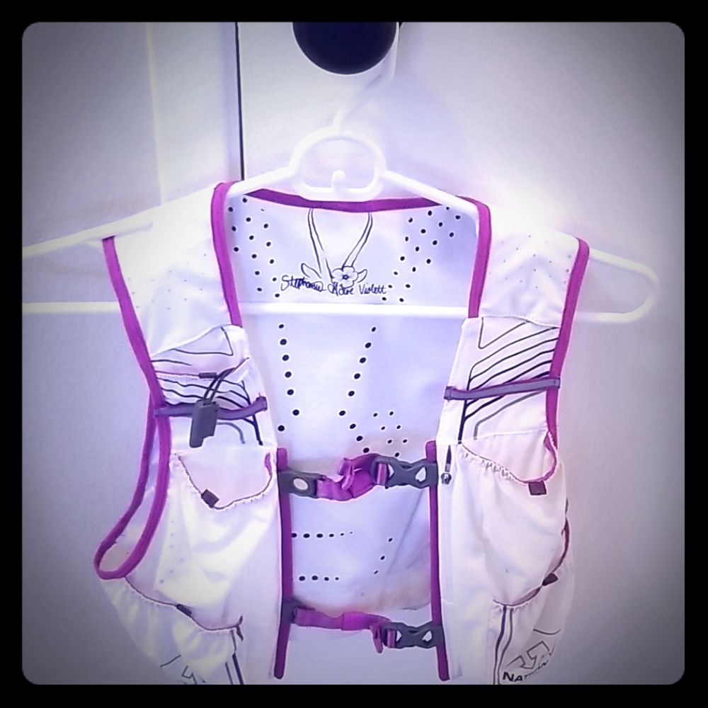 Nathan Vaporhowe 2.0 womens hydration vest 4 Liter
